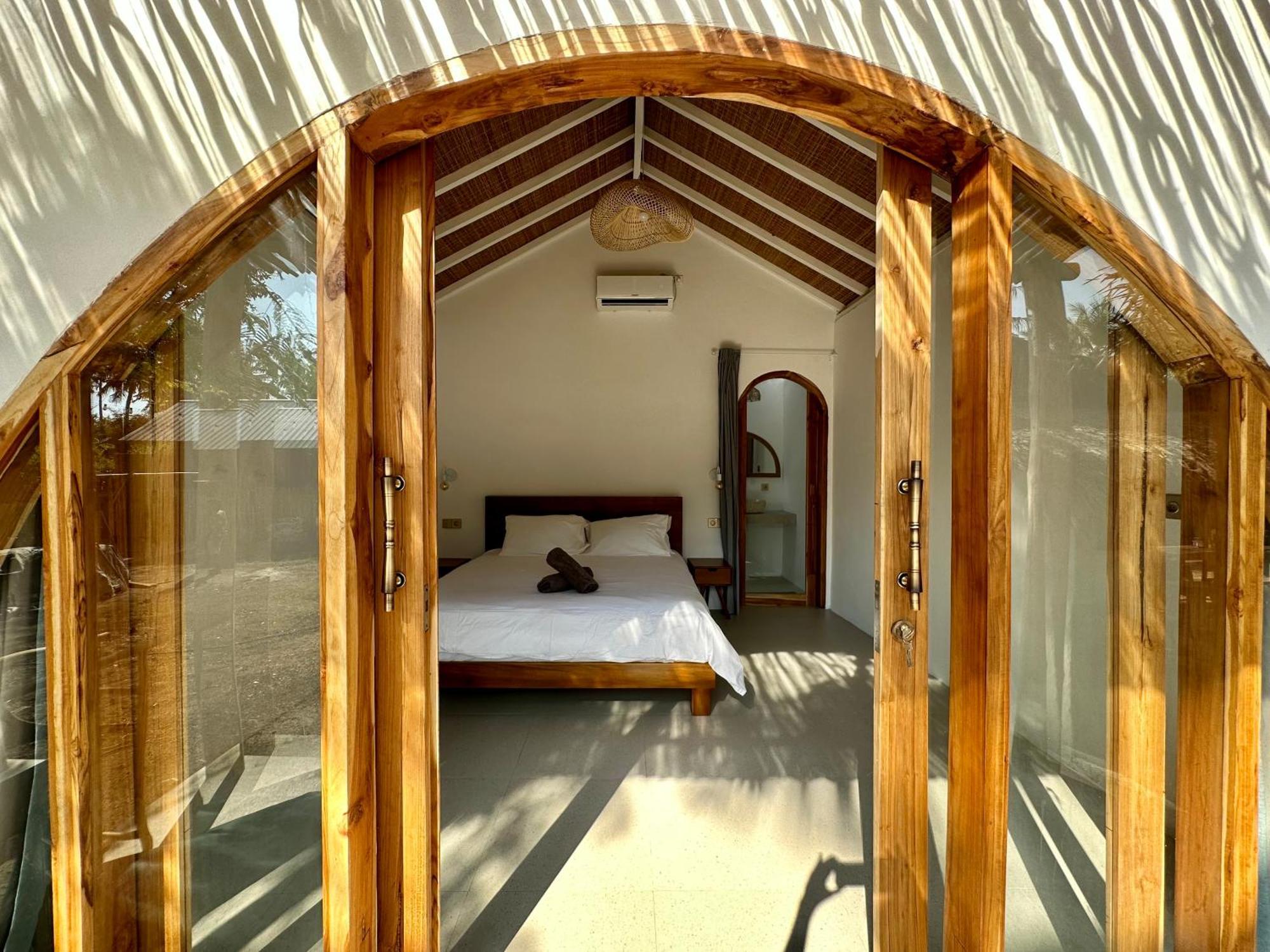 Rumah Canaria Bungalow Гілі-Траванган Екстер'єр фото
